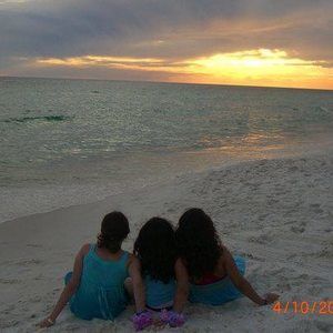 Meet your Posher, Farah